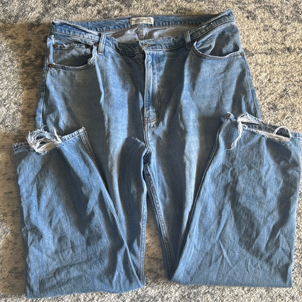 Abercrombie & Fitch The Ankle Straight Ultra High Rise